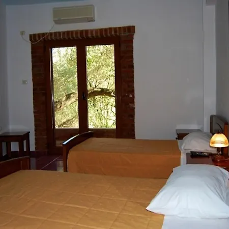 Livia 3* Ksamil