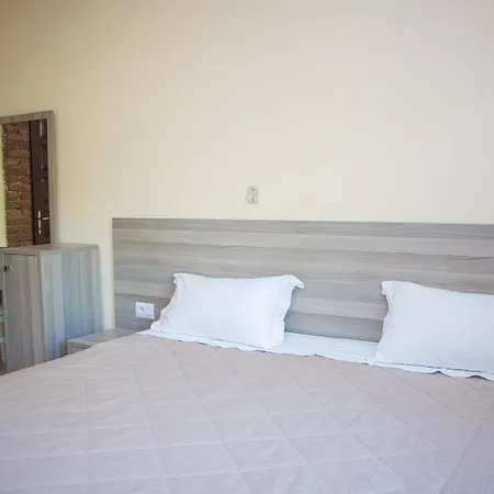 Hotel Livia Ksamil